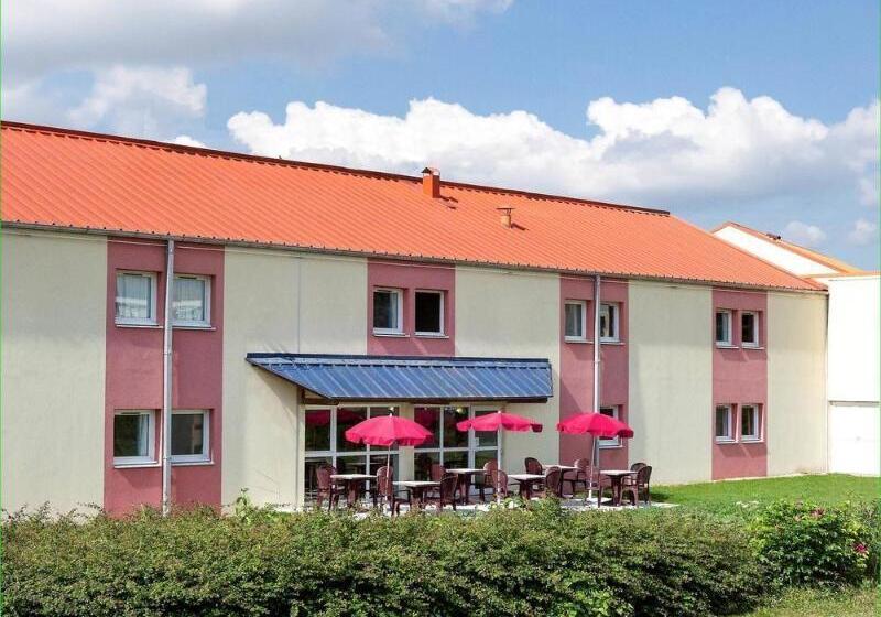 هتل Ibis Nuitssaintgeorges