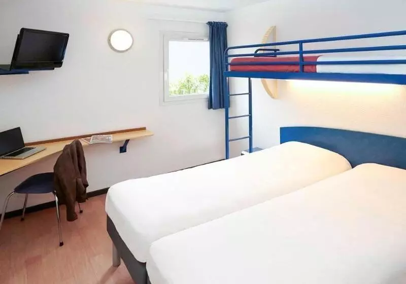 Отель Ibis Nuitssaintgeorges