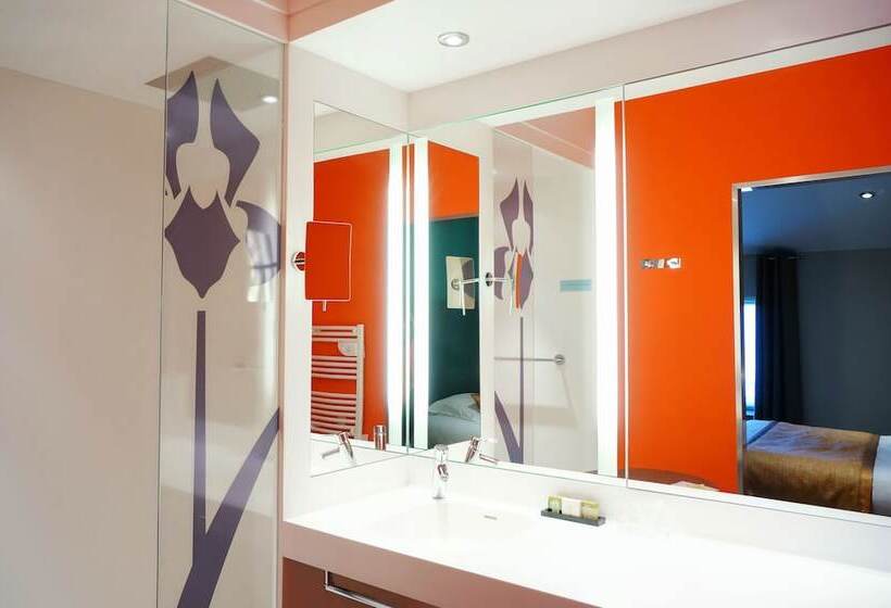 فندق Logis Hôtel De Bourgogne   Mâcon