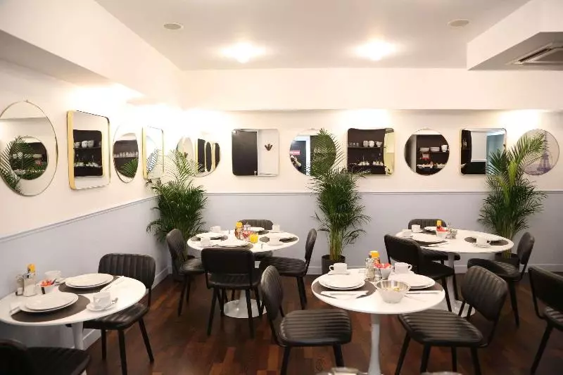 هتل Stella Etoile