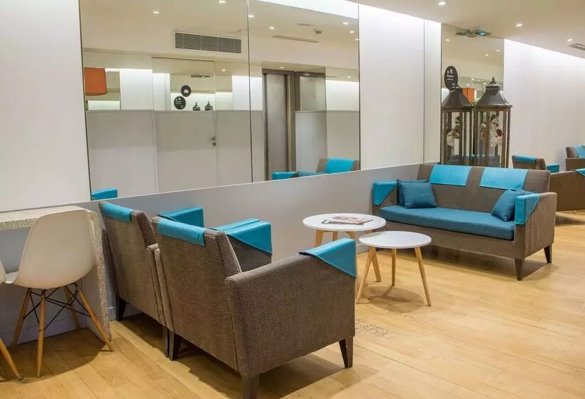 Caumartin Opera  Astotel