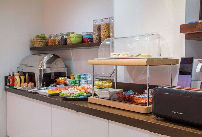 Caumartin Opera Astotel