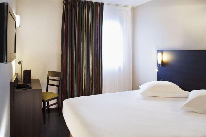 فندق Escale Oceania Vannes Centre