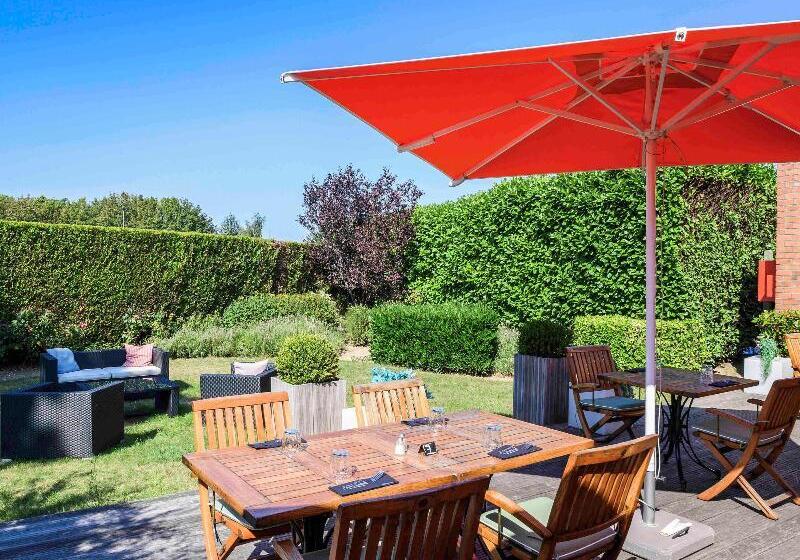 هتل Hôtel Mercure Lille Aéroport