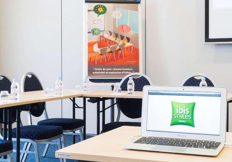 فندق Ibis Styles Angoulême Nord   Hôtel Restaurant