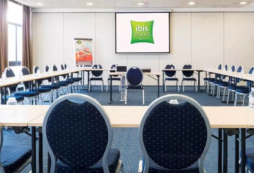 酒店 Ibis Styles Angoulême Nord   Hôtel Restaurant