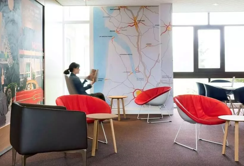 酒店 Ibis Styles Angoulême Nord   Hôtel Restaurant