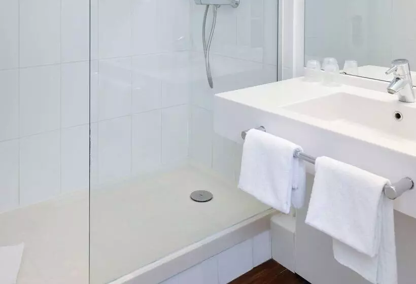 酒店 Ibis Styles Angoulême Nord   Hôtel Restaurant