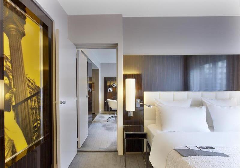 ホテル Le Méridien Etoile