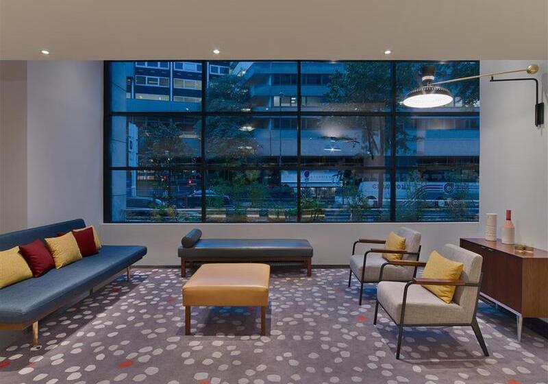 ホテル Le Méridien Etoile