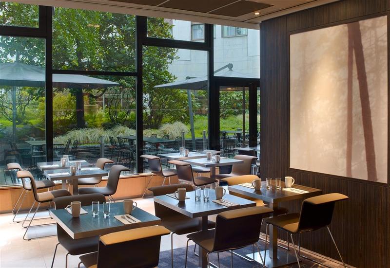 ホテル Le Méridien Etoile