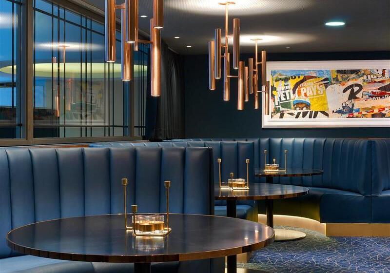 ホテル Le Méridien Etoile