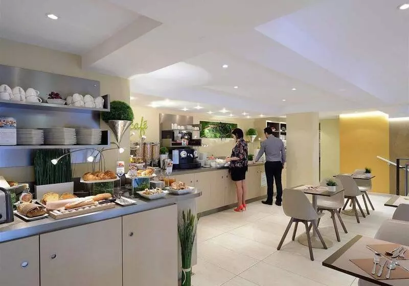 Отель Mercure Avignon Centre Palais Des Papes