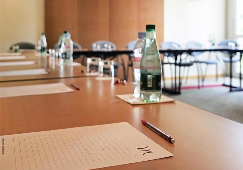 Отель Mercure Ile de Nantes