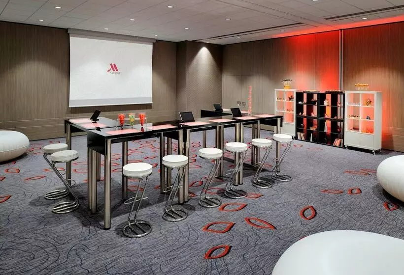 Paris Marriott Rive Gauche Hotel & Conference Center