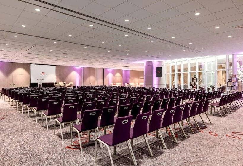 Paris Marriott Rive Gauche Hotel & Conference Center