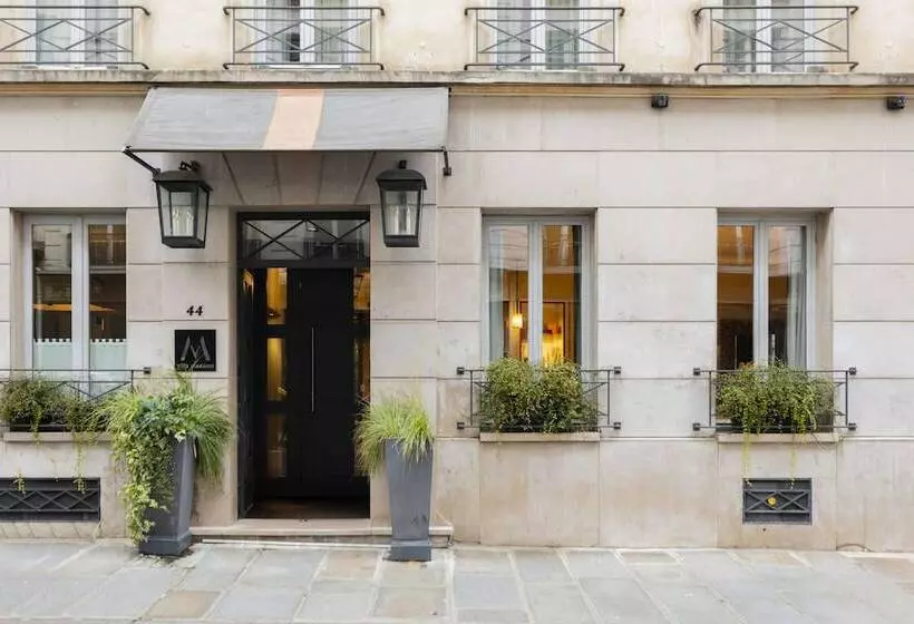 ホテル La Villa Madame