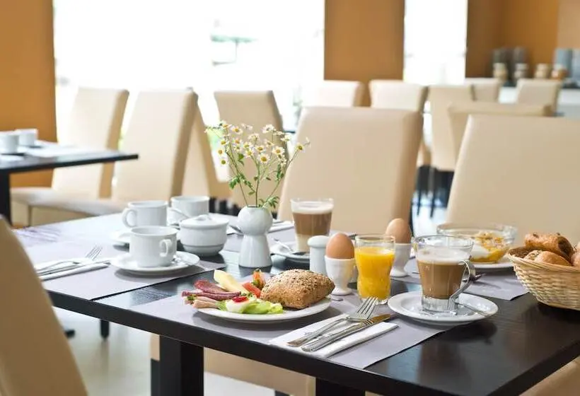 B&B Hotel Dresden Altstadt