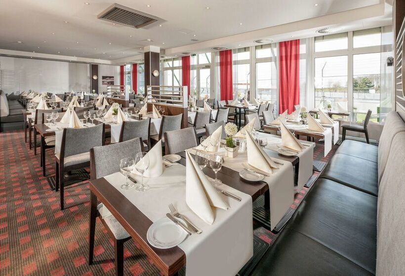 בית מלון כפרי Dorint Am Nürburgring Hocheifel