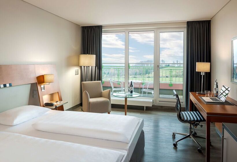 בית מלון כפרי Dorint Am Nürburgring Hocheifel