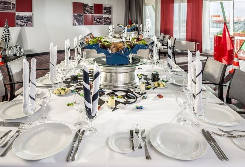 בית מלון כפרי Dorint Am Nürburgring Hocheifel