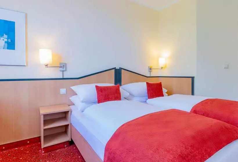 Отель Essential By Dorint Remscheid