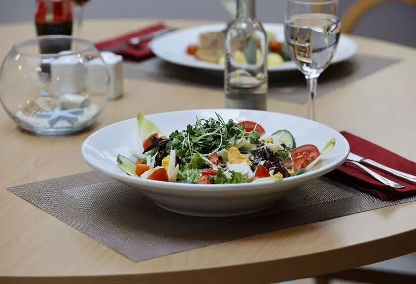 Отель Plaza Hannover