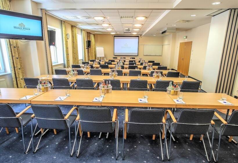 هتل Plaza Hannover