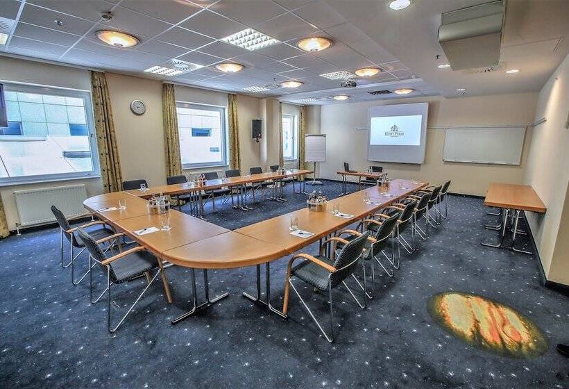 هتل Plaza Hannover