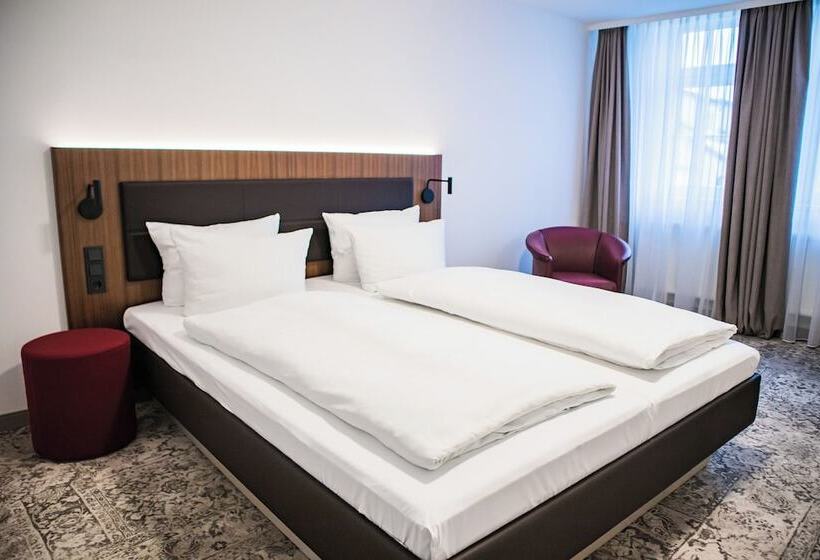 فندق Alma Am Anger