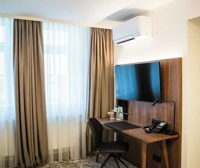 ホテル Alma Am Anger