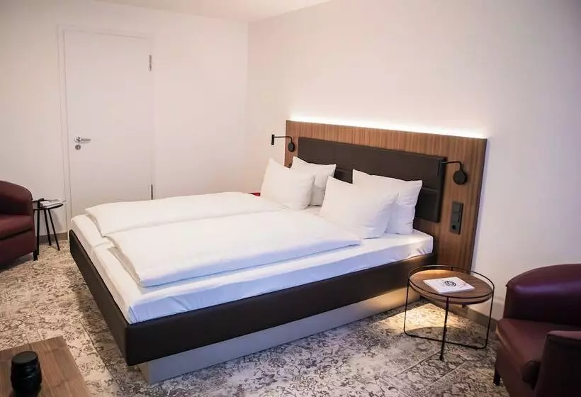 ホテル Alma Am Anger