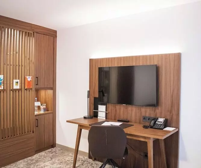 ホテル Alma Am Anger