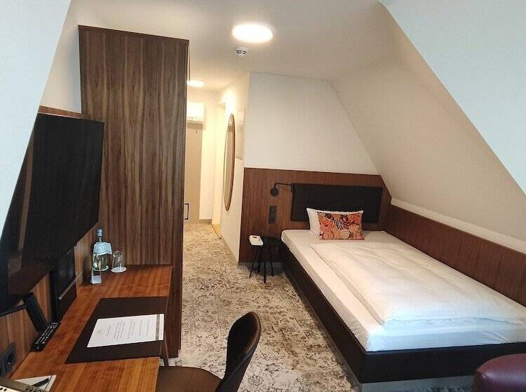 فندق Alma Am Anger