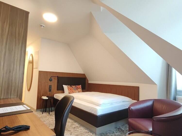 فندق Alma Am Anger