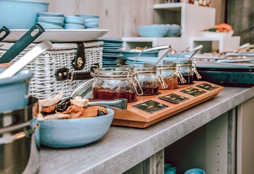 ホテル Concorde Business Boutique