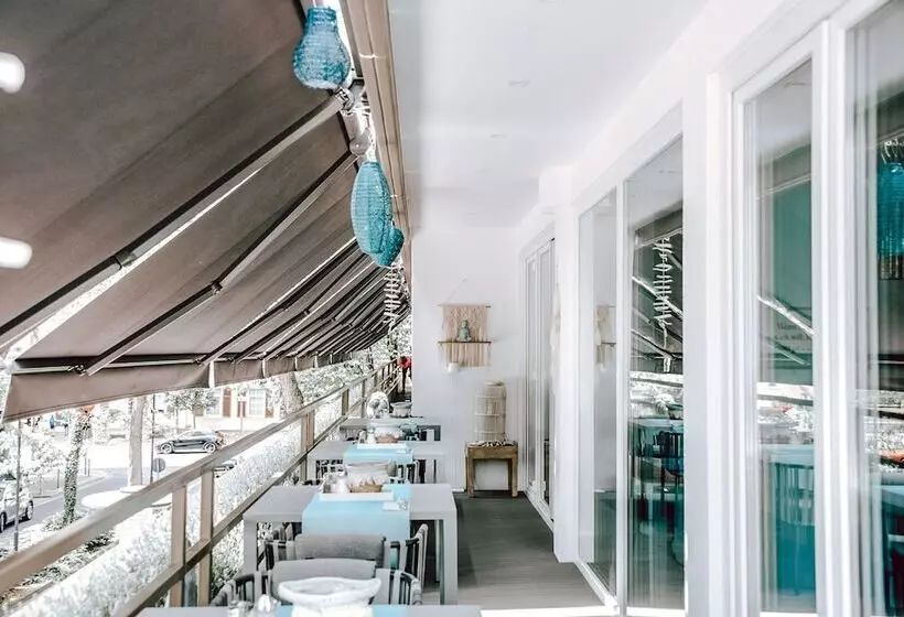 ホテル Concorde Business Boutique