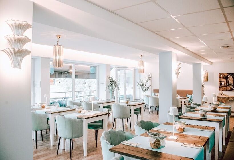 ホテル Concorde Business Boutique