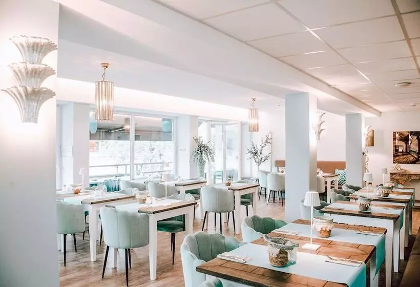 ホテル Concorde Business Boutique