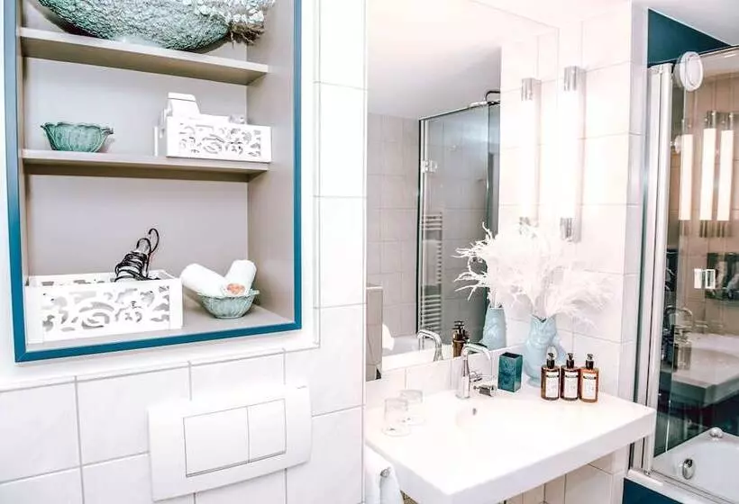 ホテル Concorde Business Boutique