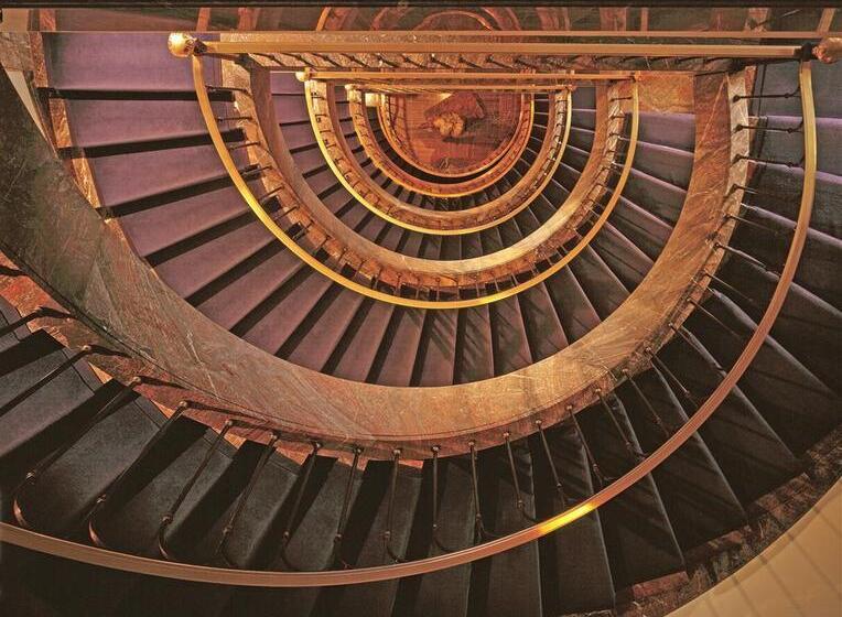 Hotel Elephant Weimar, Autograph Collection