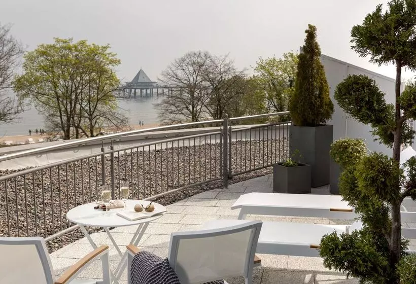 Отель Kaiserhof Heringsdorf