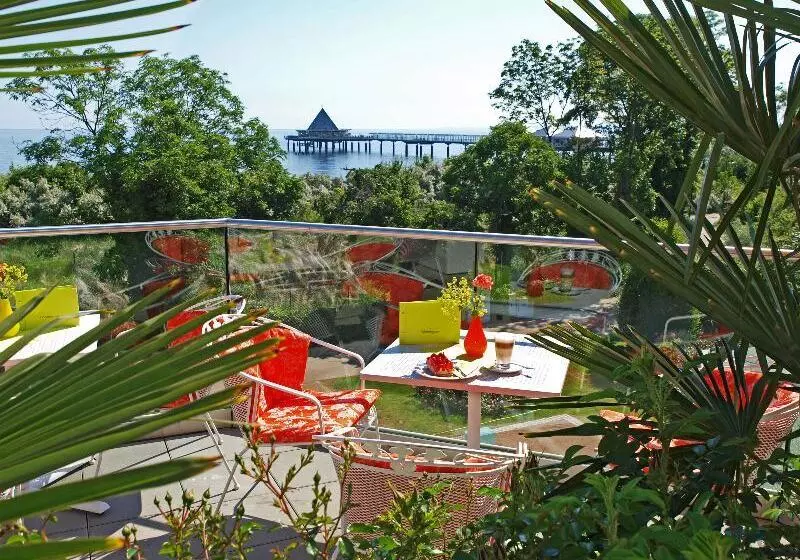 Отель Kaiserhof Heringsdorf