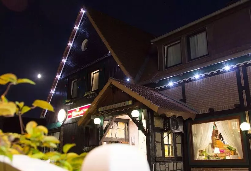 Отель Kaiserquelle