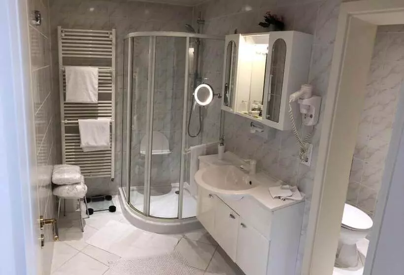 Отель Kaiserquelle