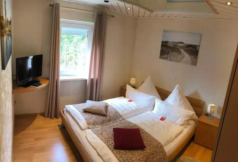 Отель Kaiserquelle