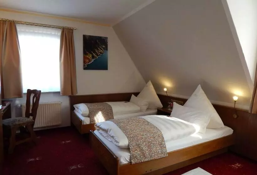 Отель Kaiserquelle