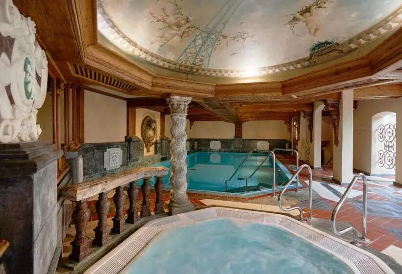 Lindner Hotel Oberstaufen Parkhotel, Part Of Jdv By Hyatt