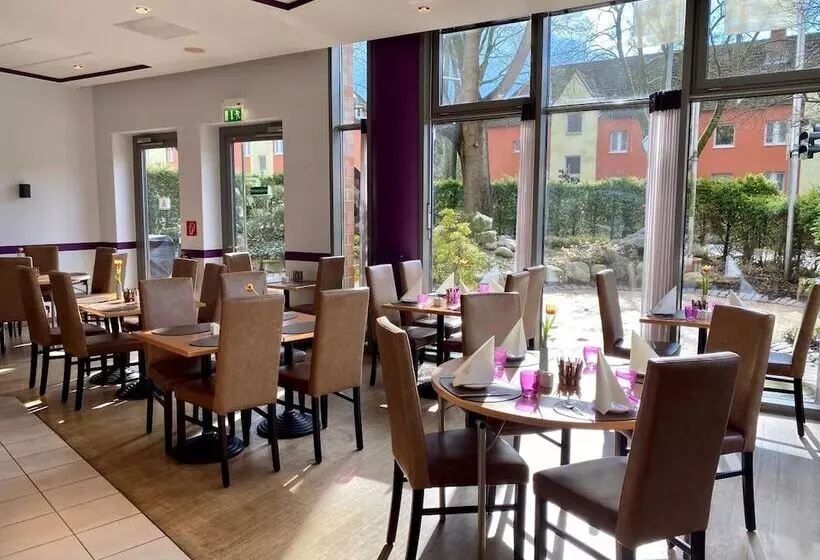 ホテル Mercator Itzehoeklosterforst