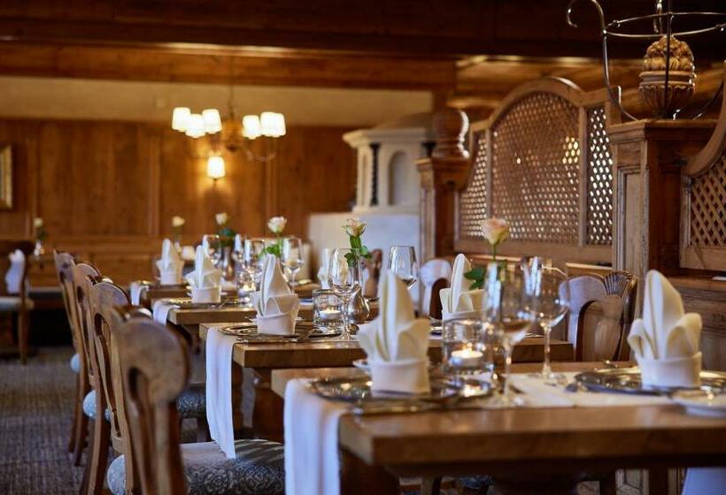 Lindner Hotel Oberstaufen Parkhotel, Part Of Jdv By Hyatt